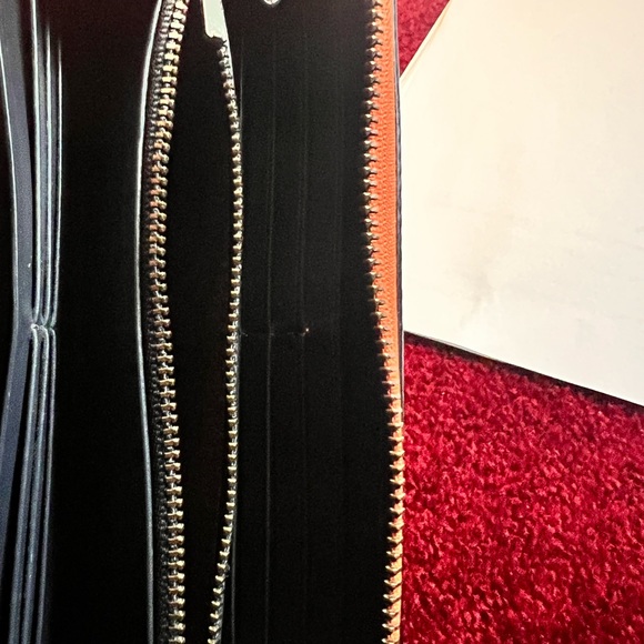 NWOT Beautiful coach women/ men's wallet. Gray/Blk/ Orange - Picture 5 of 5